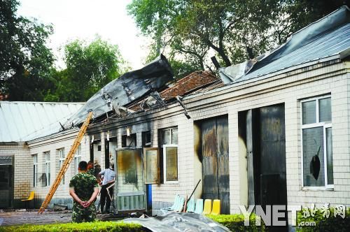 希腊修道院附近一家酒店发生火灾，造成1人死亡，11人住院