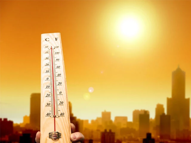 严重的热浪持续席卷全国