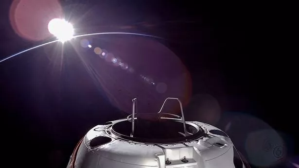 观看现场SpaceX北极星黎明号任务,四位亿万富翁将进行首次私人太空行走