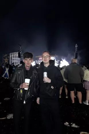 “2024年利兹音乐节——一个混乱的开始,但Blink-182和弗雷德的表演再次令人兴奋……”