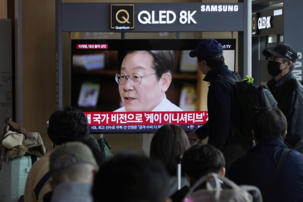 韩国反对党领袖在尹永元被赶下台后开始竞选总统