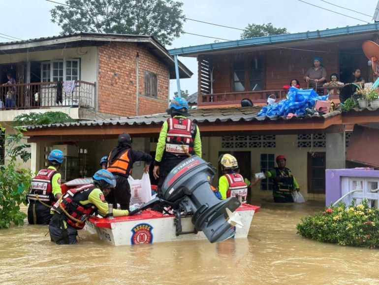 洪水造成30多人死亡,马来西亚和泰国将迎来更多降雨
