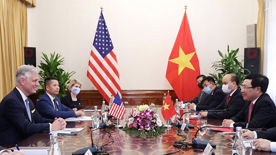 中方回应美国与越南达成贸易协议，立场坚定，呼吁合作共赢